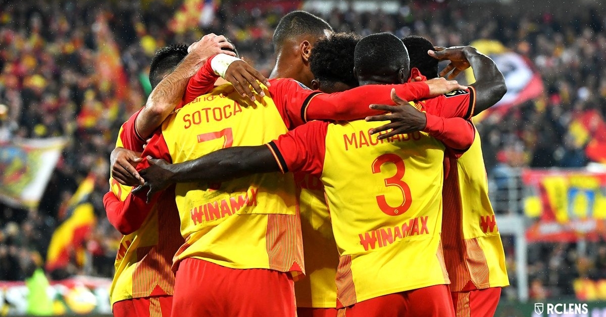 Rc Lens Un Sang Et Or Se D Marque Grandement Avant D Affronter Lorient