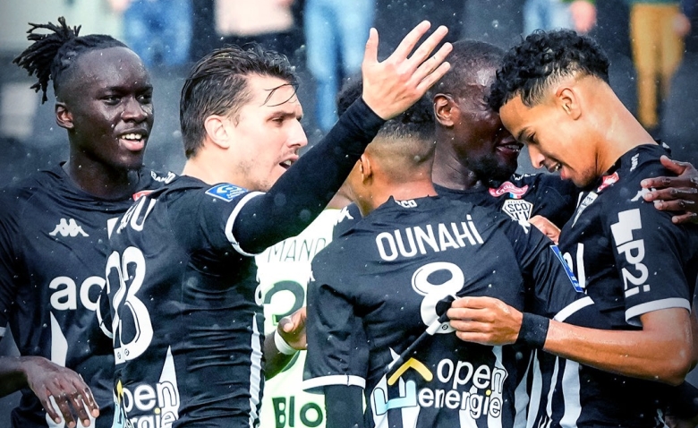 Illustration : "Angers SCO : Un risque majeur pris par les Angevins !"