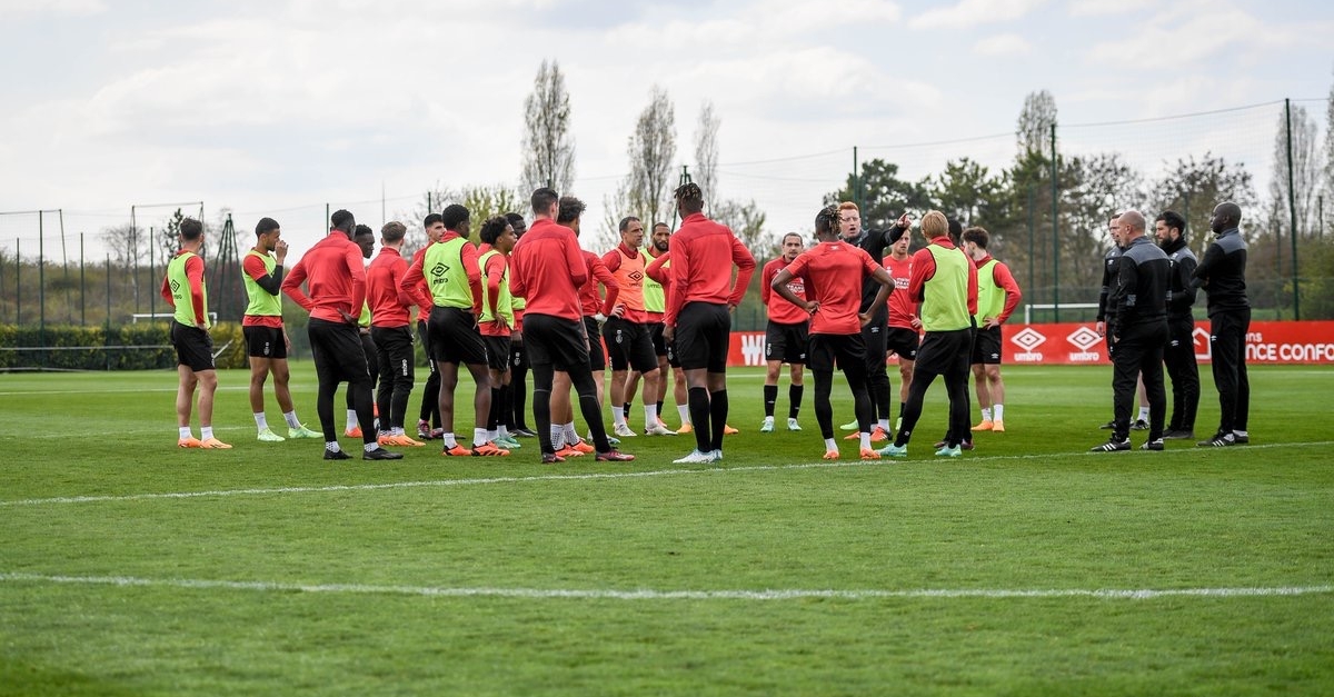 Stade De Reims Une Premi Re Contre Strasbourg