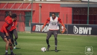Illustration : "Mercato Rennes : L'avenir d'un joueur de Génésio se complique "