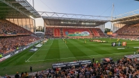 Illustration : "RC Lens : Un record fort de sens établi par un Sang et Or contre Ajaccio !"