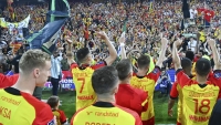 Illustration : "RC Lens : Un joueur fixe ses objectifs pour la saison prochaine !"