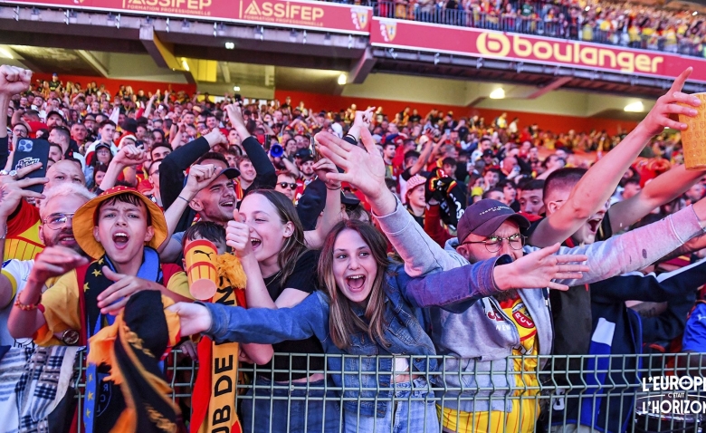 Illustration : "RC Lens : Une image observée après la victoire fait réagir tous les concurrents "