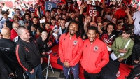 Illustration : "Mercato Nice : Un Aiglon reçoit un appel du pied de l’étranger"