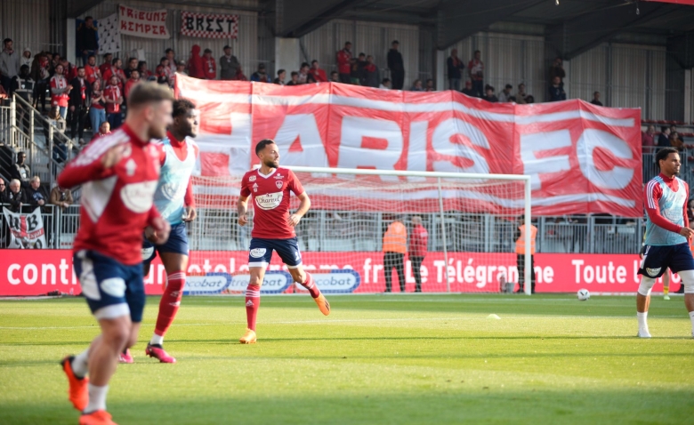 Illustration : "Mercato Brest : Les Bretons voient une cible de recrutement leur échapper !"