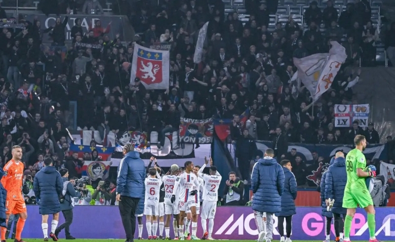 Illustration : "Mercato OL : Un nouveau départ envisagé ! "