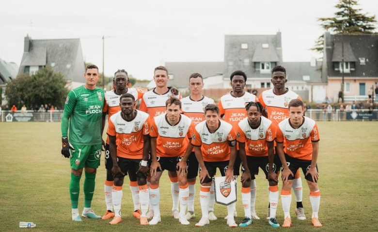 Illustration : "FC Lorient : Première inquiétude avant la reprise ? "