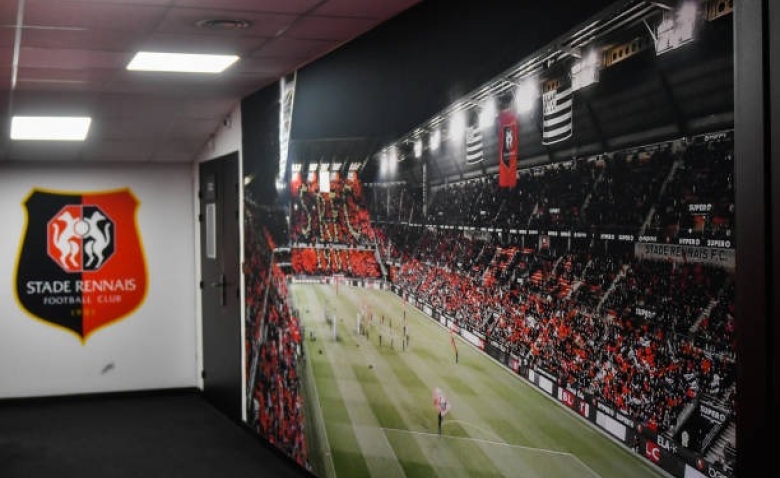 Illustration : "Stade Rennais : Le club brille face à ses meilleurs concurrents ! "