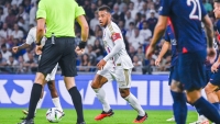 Illustration : "OL-PSG : Une statistique dramatique pour les Lyonnais à la mi-temps !"
