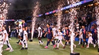 Illustration : "Mercato PSG : Les Parisiens préparent un coup inattendu pour l'été 2024 !"