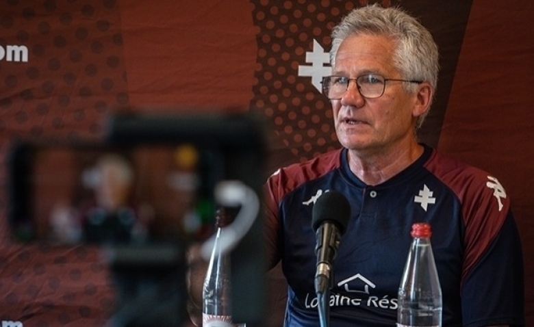 Illustration : "FC Metz : Un axe d'amélioration urgent pour Bölöni ?"