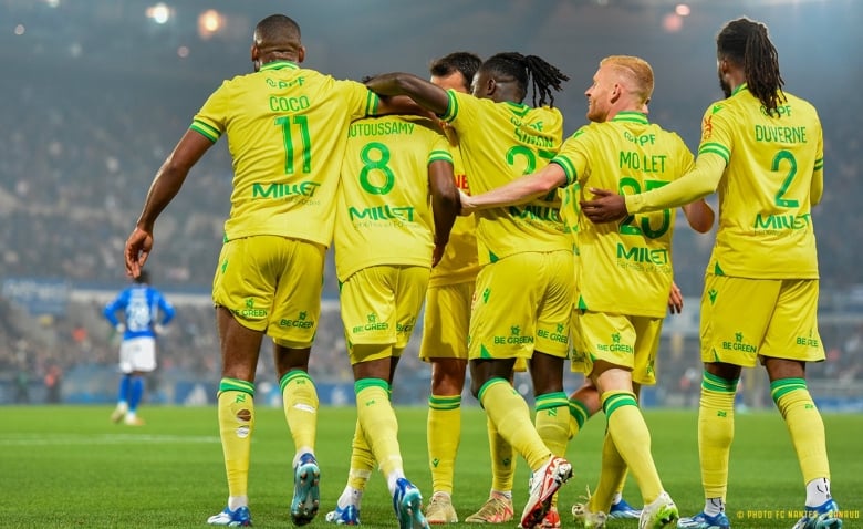 Illustration : "FC Nantes : Un Canari s'illustre avant d'affronter Montpellier !"