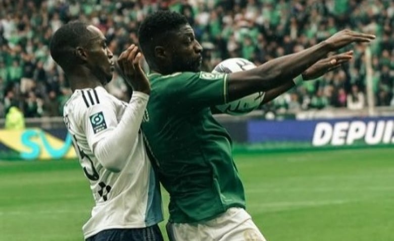 Illustration : "ASSE : Le retour d'un problème majeur pour Batlles après le Paris FC"