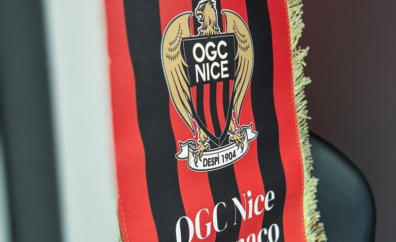 Illustration : "OGC Nice : Une décision arbitrale fait grandement polémique après Monaco !"