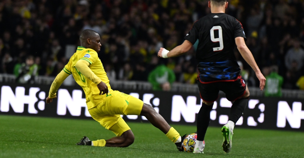 Brèves Actus Foot: Deux problématiques émergent avant le match contre Strasbourg thumbnail