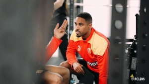 Illustration : Mercato Lens : Un cadre dans le viseur de l'OM 