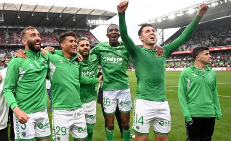 Illustration : "Mercato ASSE : Un départ déjà officiel malgré la montée "