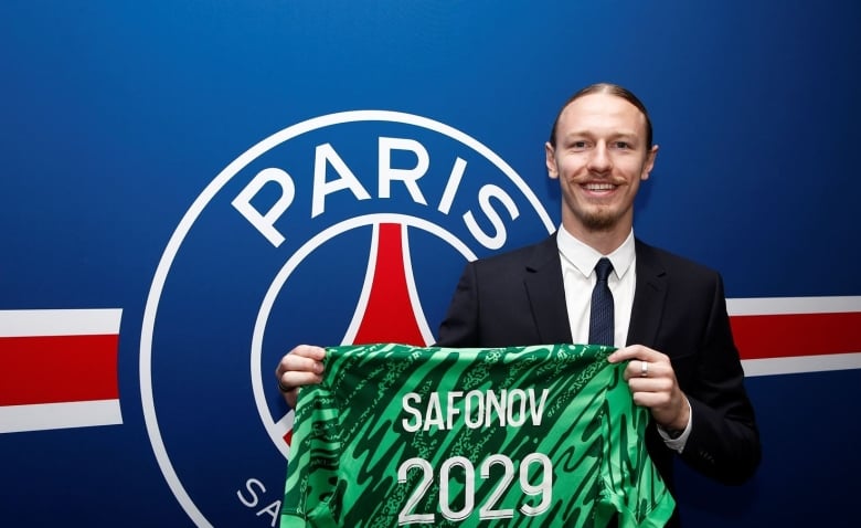 Illustration : "Mercato PSG : Une première recrue annoncée pour le PSG !"