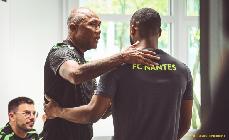 Illustration : "FC Nantes : Une ambition surprenante exprimée avant la reprise !"