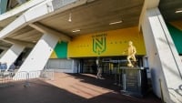 Illustration : "Mercato Nantes : Un départ inattendu pour un espoir des Canaris "