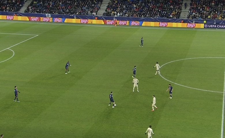 Illustration : "Résumé Vidéo de Salzbourg 0 - 3 PSG - Ligue des Champions 2024-25 (J6)"