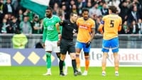 Illustration : "ASSE : Un attaquant des Verts se fait démolir après l'OM !"