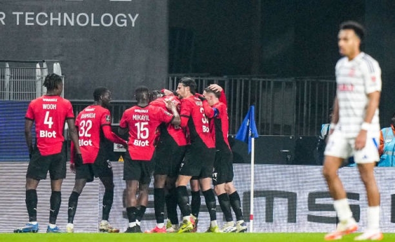 Illustration : "Mercato Rennes : Une pluie de départs attendue dans les dernières heures !"