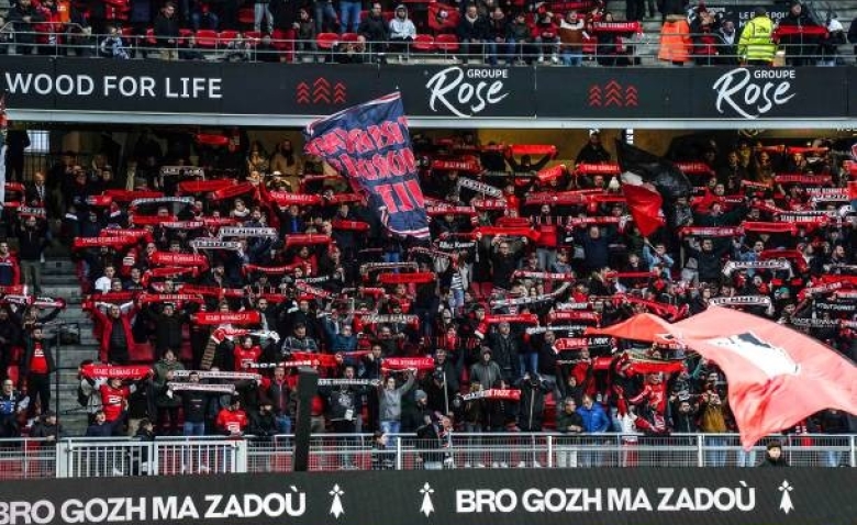 Illustration : "Stade Rennais : Une décision engendre l'agacement des supporters avant Saint-Etienne"