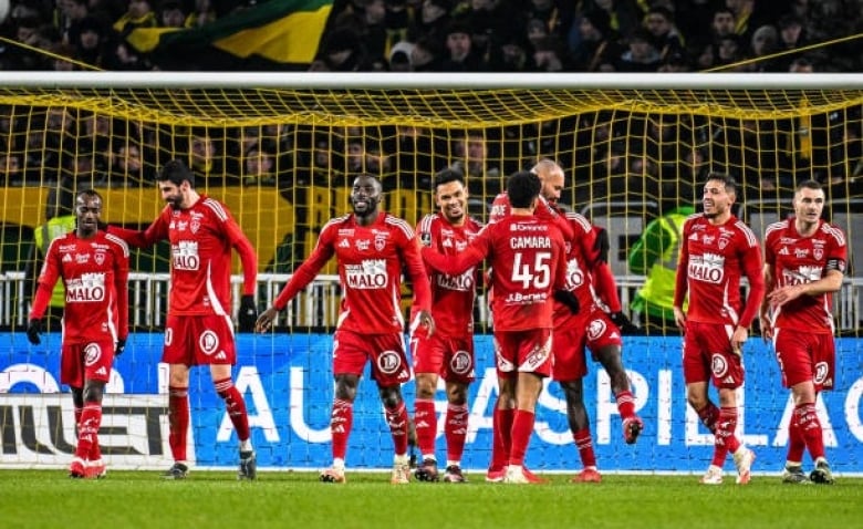 Illustration : "Stade Brestois : Une pluie d'éloges d'Enrique avant le choc en LDC !"