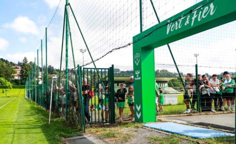 Illustration : "ASSE : Une grande première pour un ancien prodige des Verts !"