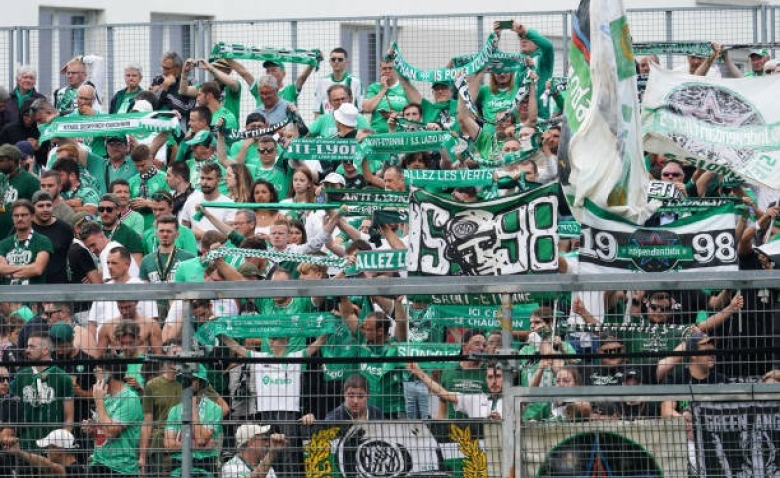 Illustration : "ASSE : Un gros soutien affiché à l'étranger envers les supporters stéphanois "