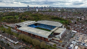 Illustration : Aston Villa - PSG : Des Villans métamorphosés à Villa Park ? L'enfer promis aux Parisiens 