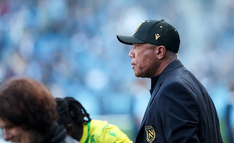 Illustration : "FC Nantes : Une piste alléchante se dissipe pour le succession de Kombouaré"