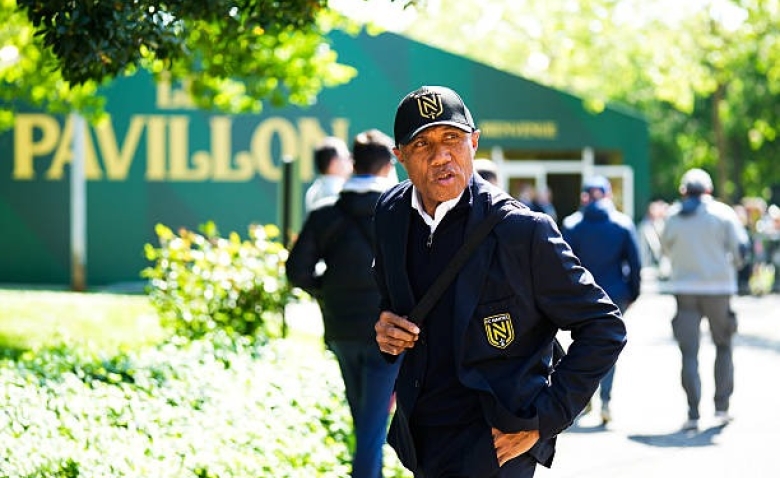 Illustration : "FC Nantes - Angers : De grosses surprises en prévision dans le onze de Kombouaré"