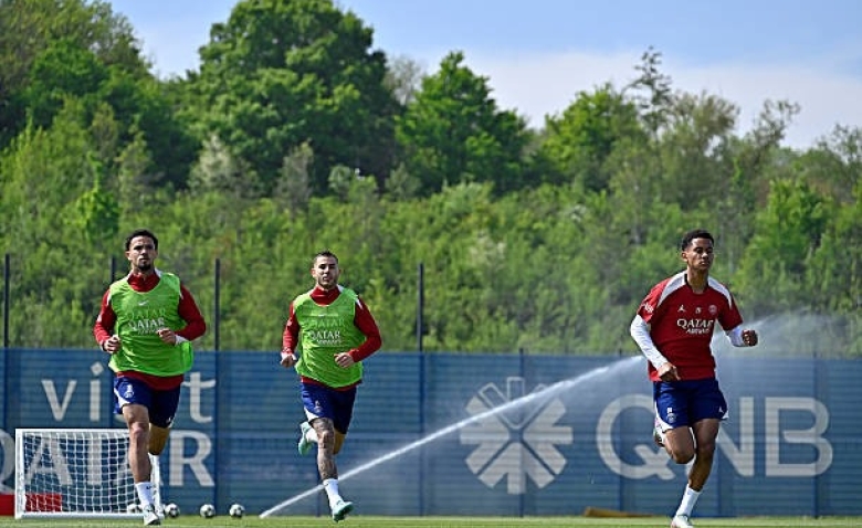 Illustration : "PSG - Arsenal : Une annonce du staff ravit les supporters avant la demi-finale retour !"