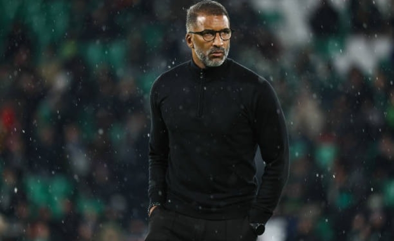 Illustration : "Mercato Rennes : L'avenir d'un taulier complètement relancé contre toute attente ?"