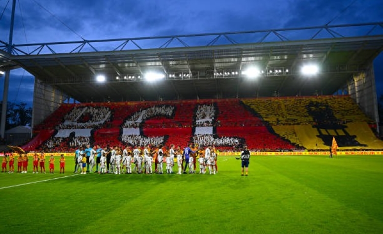 Illustration : "RC Lens : Une bonne nouvelle et un coup dur avant le choc face à l'ASM"