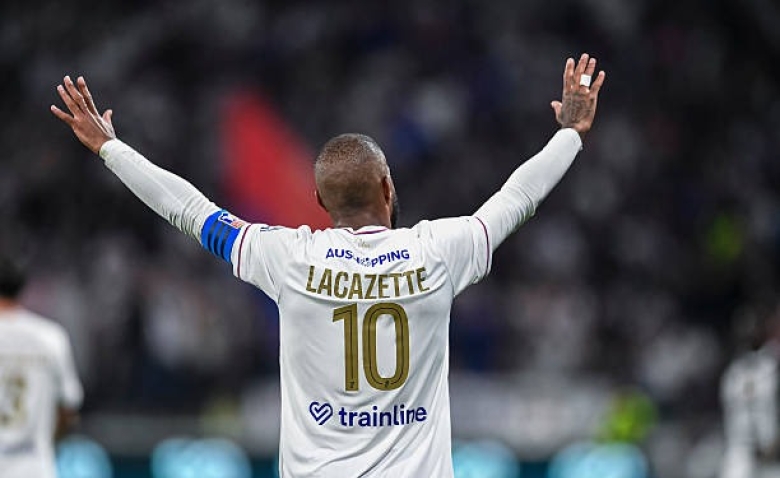 Illustration : "OL : Un triste évènement vient gâcher la fête après le départ de Lacazette "