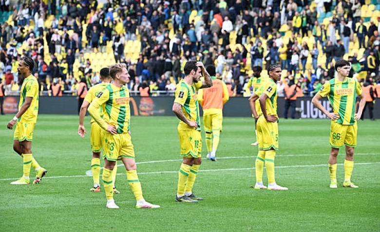 Illustration : "Mercato Nantes : Trois cadors de Ligue 1 prêts à dégainer une offre record pour un crack !"