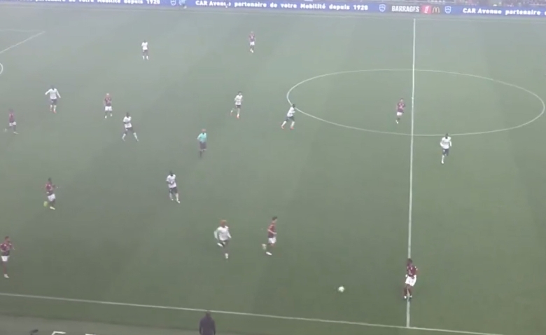 Illustration : "Metz - Reims (1-1): le résumé et les buts en vidéo - barrages aller L1/L2 2024-2025"