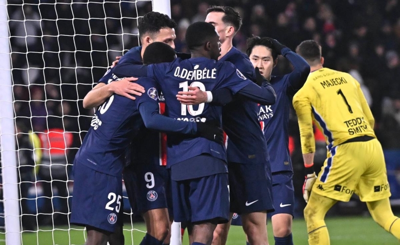 Illustration : "Mercato PSG : Une première recrue surprise pour lancer le mercato"