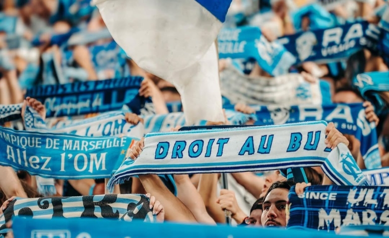 Illustration : "Mercato OM : Double rebondissement inattendu dans deux dossiers chauds !"