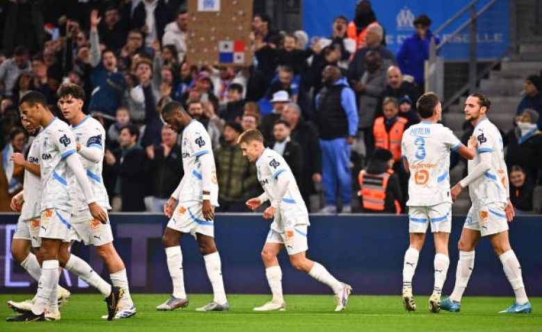 Illustration : "Mercato OM : Un club anglais va débourser une fortune pour signer un seconde couteau de De Zerbi !"