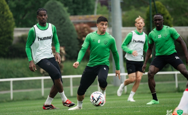 Illustration : "Mercato ASSE : Un schéma inverse qui relance le mercato estival"