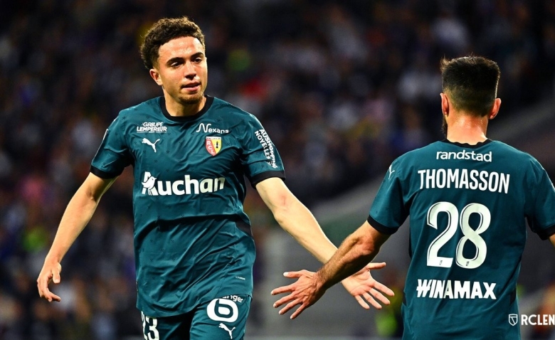 Illustration : "Mercato RC Lens : Une cible repérée à la Coupe du monde des clubs"