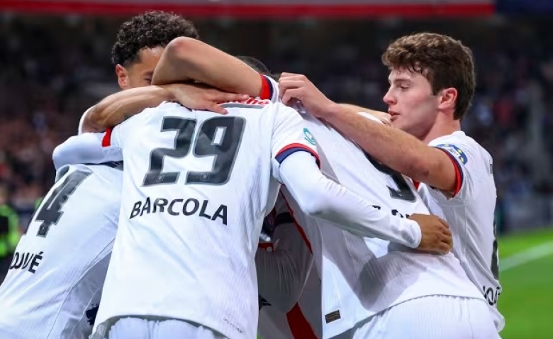 Illustration : "Mercato PSG : Le PSG forcé de lâcher 70 M€ pour un défenseur prioritaire"