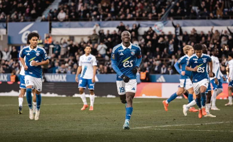 Illustration : "Mercato Strasbourg : 35 M€ pour un milieu, le club va battre un record"