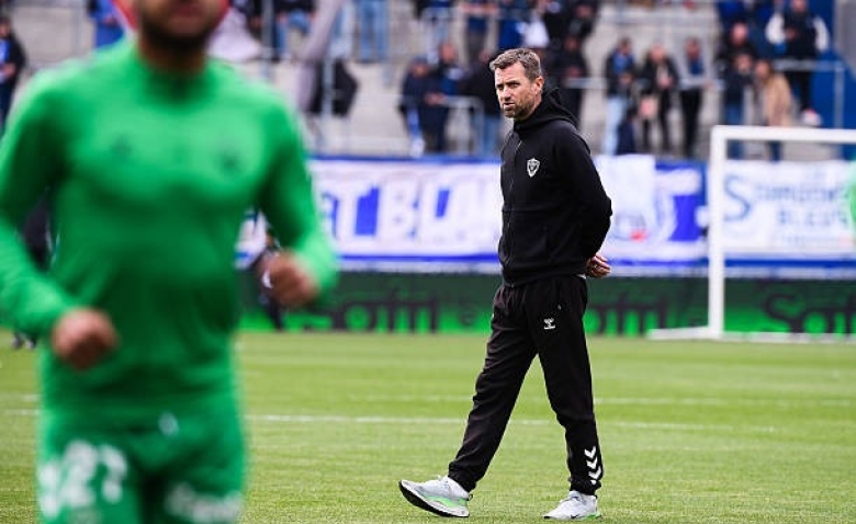 Illustration : "Mercato ASSE : Un candidat italien tente de doubler les Verts sur une cible prometteuse"