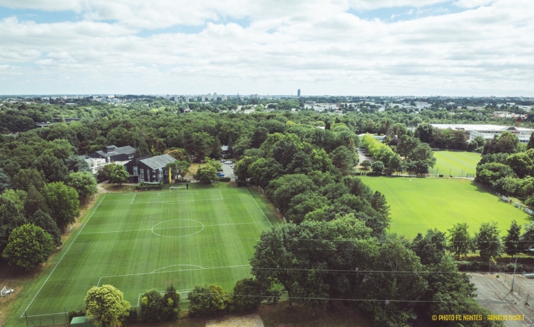 Illustration : "FC Nantes : Plusieurs absences majeures observées à la Jonelière pour la reprise de l'entraînement"
