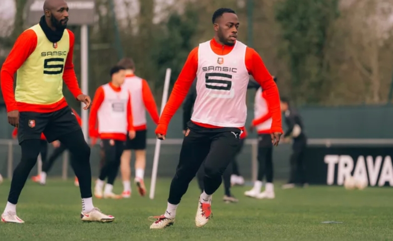 Illustration : "Stade Rennais : Deux bonnes nouvelles pour les supporters afin de renouer le lien avec les joueurs !"